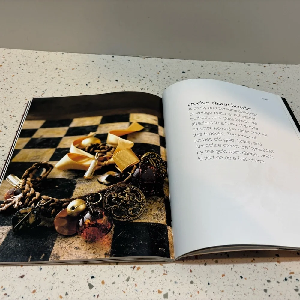 Beyond Beading Book‎ by Erika Knight